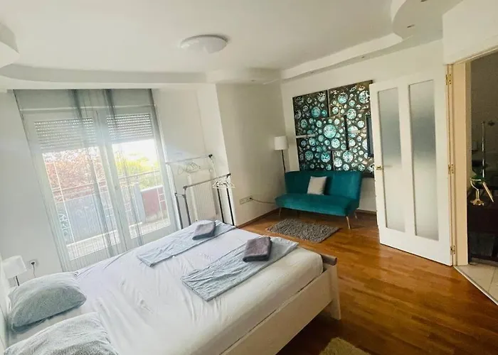 Apartmán Rosehill Garden Family With A Great View *