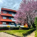 Rosehill Garden Family With A Great View 布达佩斯