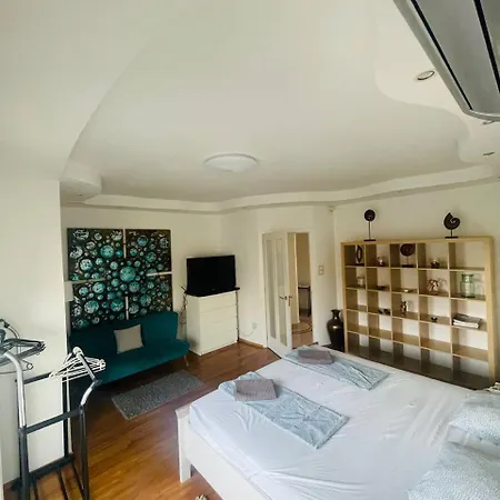 Rosehill Garden Family With A Great View Apartment